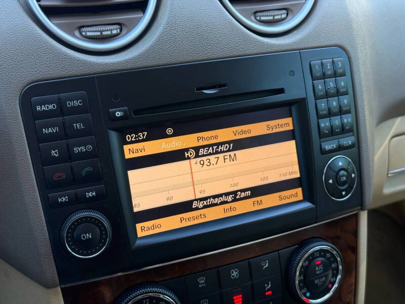 2009 Mercedes-Benz M-Class ML 550