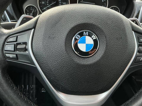 2017 BMW 3 Series 330i xDrive