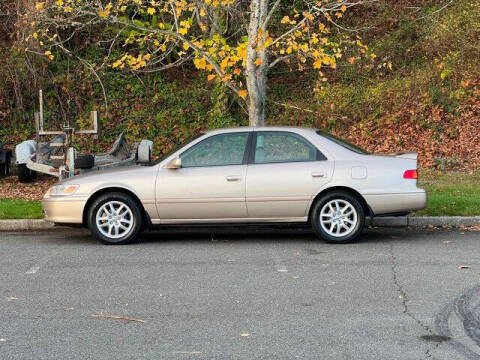 2001 Toyota Camry LE V6