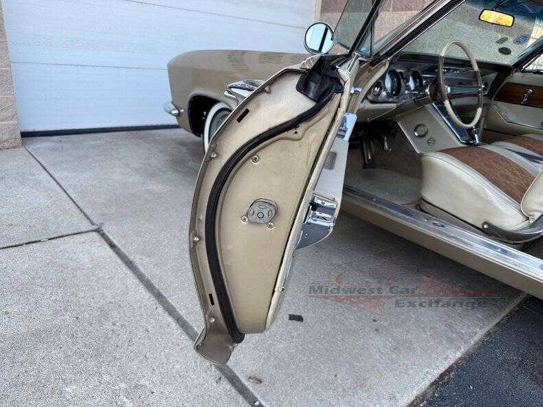 1963 Buick Riviera