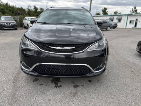 2019 Chrysler Pacifica Touring L