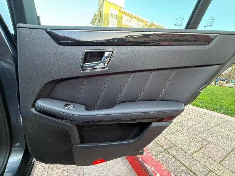 2010 Mercedes-Benz E-Class