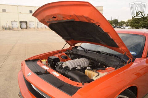 2008 Dodge Challenger SRT8