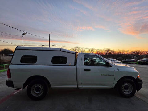 2012 RAM 1500 ST