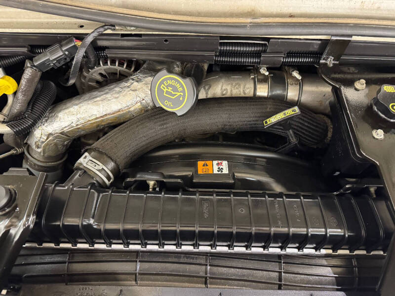 2010 Ford E-Series E-450 SD