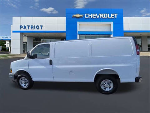 2025 Chevrolet Express 2500
