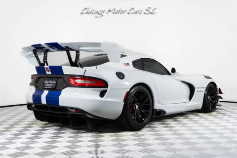 2017 Dodge Viper GTC