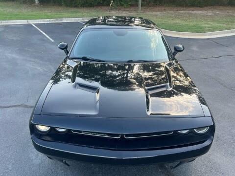 2015 Dodge Challenger SXT