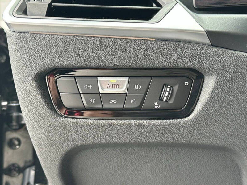 2023 BMW 3 Series 330i