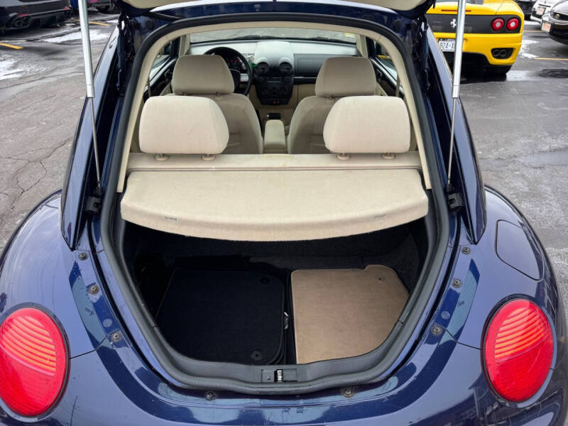 2002 Volkswagen New Beetle GLS