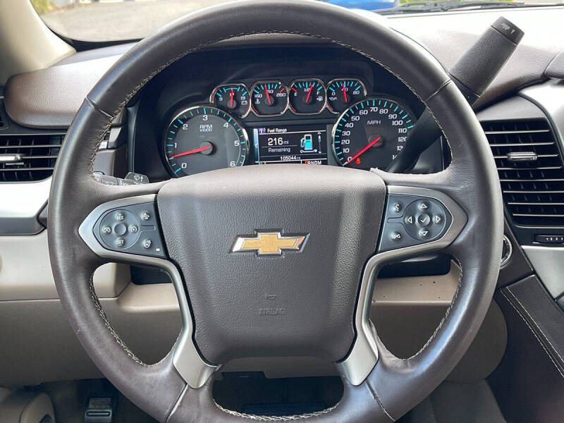 2016 Chevrolet Suburban LT