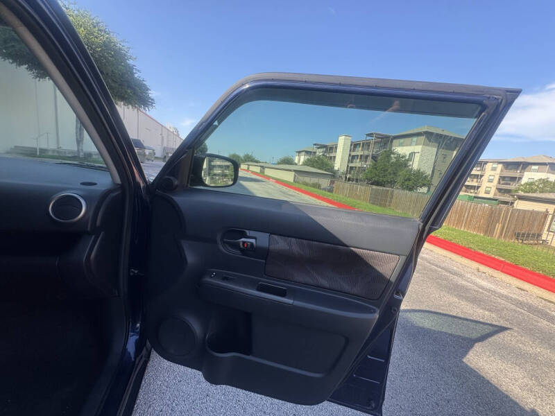 2013 Scion xB