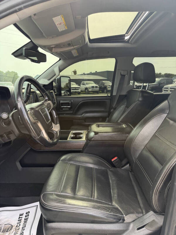 2017 GMC Sierra 2500HD Denali