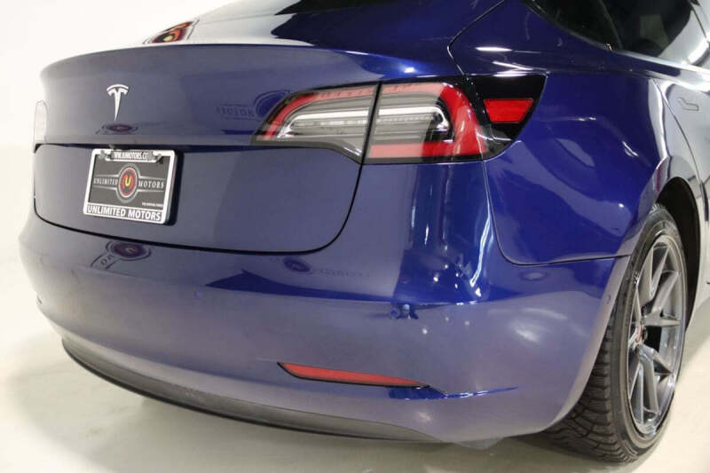2021 Tesla Model 3 Standard Range Plus