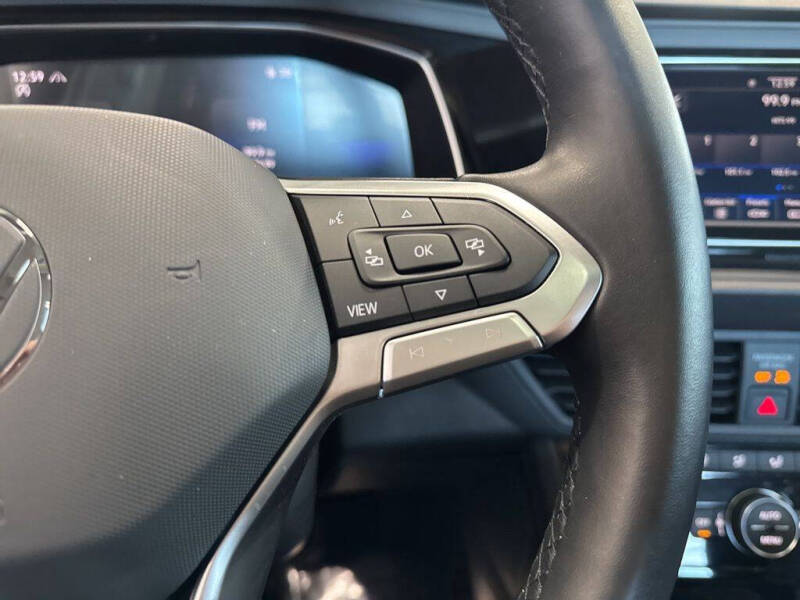 2023 Volkswagen Jetta SE