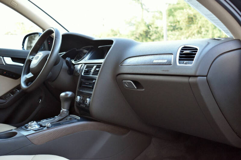 2014 Audi A4 2.0T quattro Premium Plus