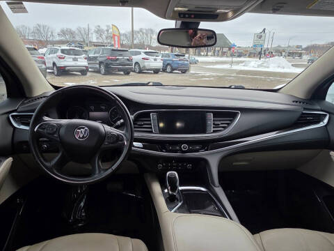 2020 Buick Enclave Essence