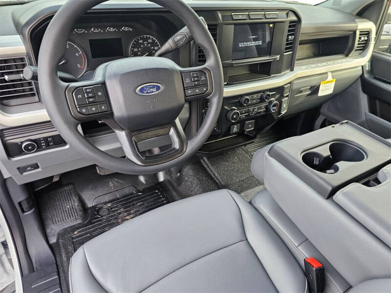 2024 Ford F-350 Super Duty XL