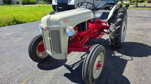 1952 Ford 8N Tractor
