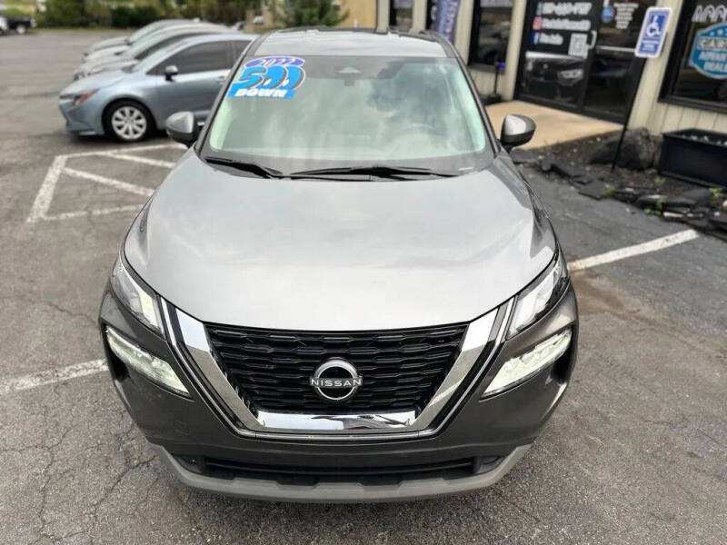 2022 Nissan Rogue SV