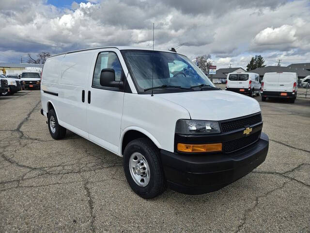 2021 Chevrolet Express 2500
