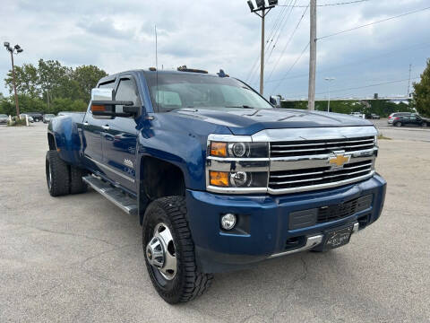 2015 Chevrolet Silverado 3500HD for sale at Auto Mall of Springfield in Springfield IL