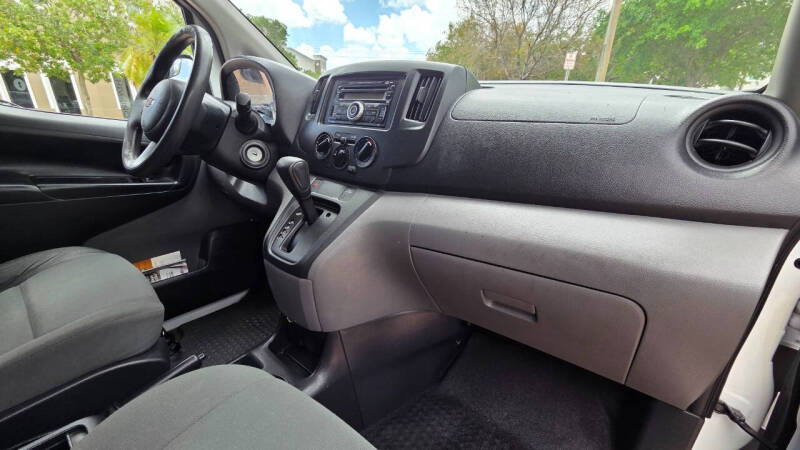 2017 Chevrolet City Express LS