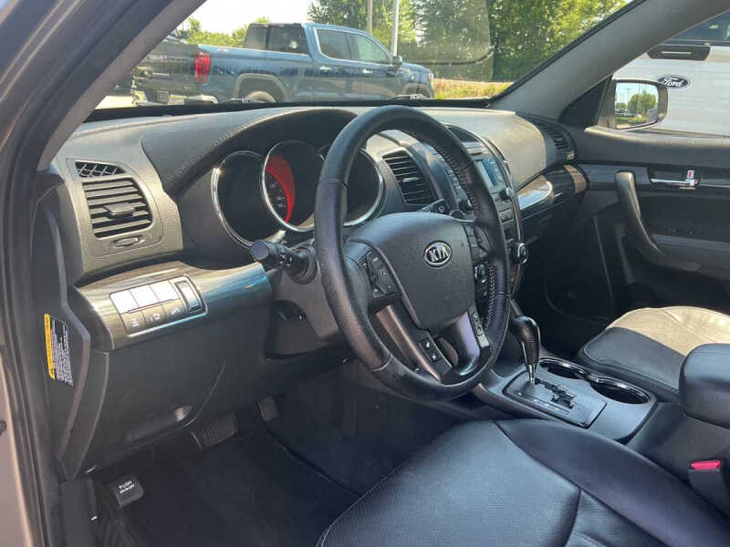 2013 Kia Sorento SX