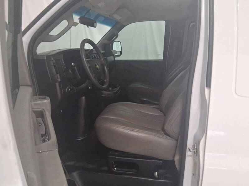 2020 Chevrolet Express 2500