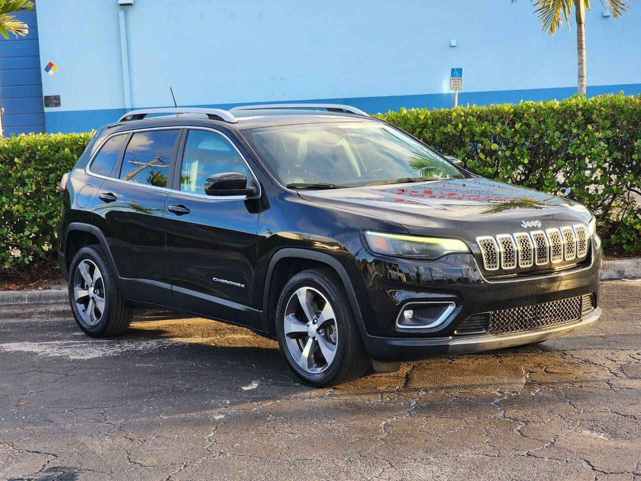 2019 Jeep Cherokee for sale at JT AUTO INC in Oakland Park, FL