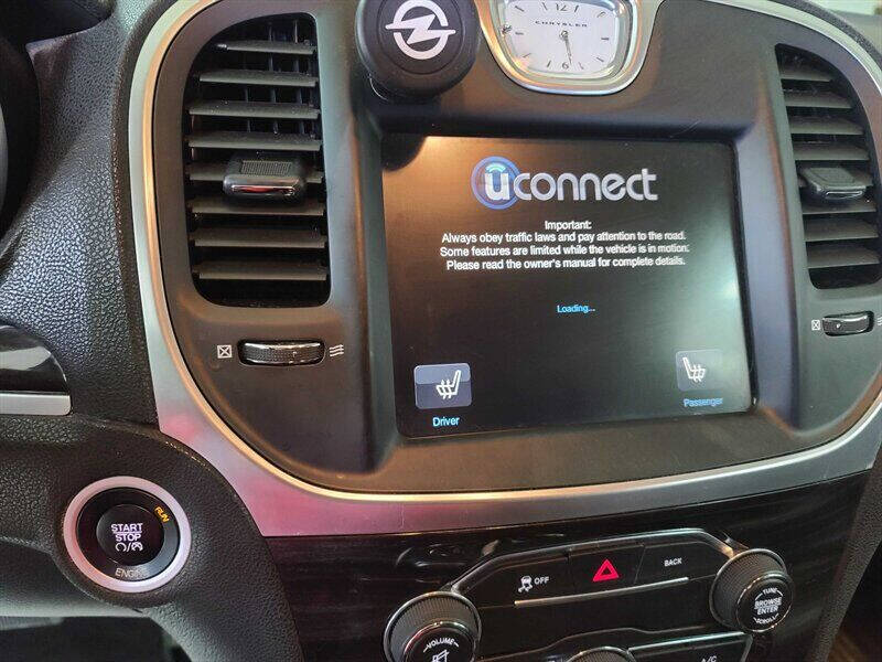 2015 Chrysler 300 Limited