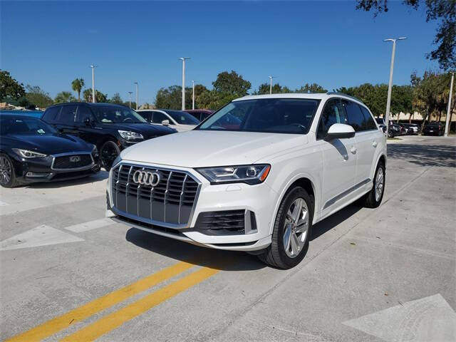 2020 Audi Q7 quattro Premium Plus 55 TFSI