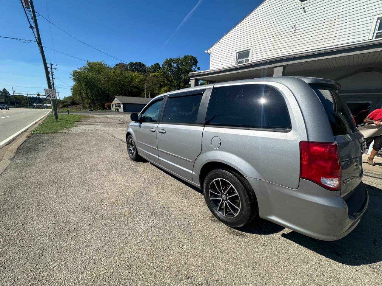 2014 Dodge Grand Caravan for sale at 2k Auto in Jeannette, PA