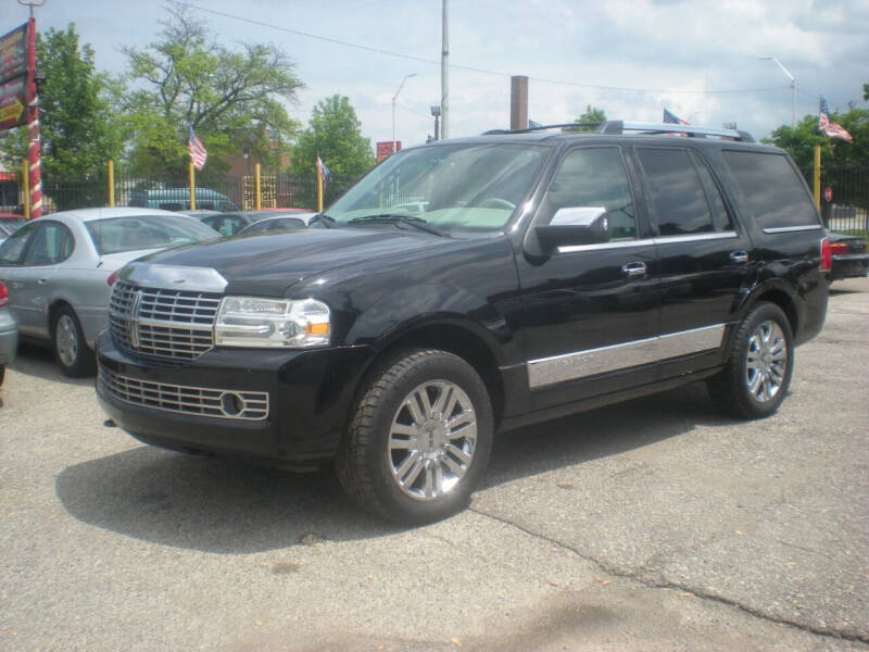 2008 Lincoln Navigator for sale at Automotive Group LLC in Detroit MI