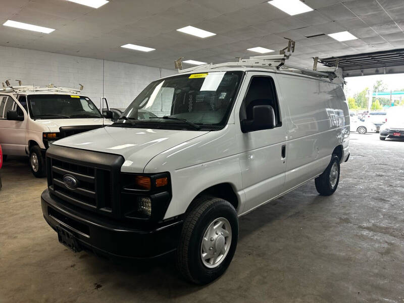 2008 Ford E-Series for sale at Ricky Auto Sales in Houston TX