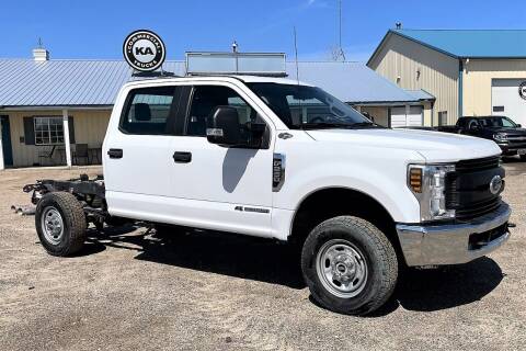2019 Ford F-250 Super Duty for sale at KA Commercial Trucks, LLC in Dassel MN
