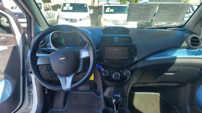 2014 Chevrolet Spark EV 1LT