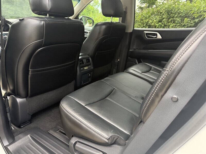2014 Nissan Pathfinder SL
