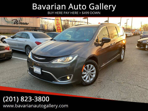 2017 Chrysler Pacifica for sale at Bavarian Auto Gallery in Bayonne NJ