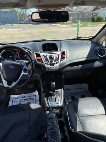 2013 Ford Fiesta Titanium