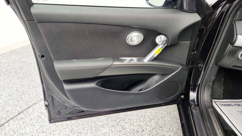 2026 Genesis GV60 Standard