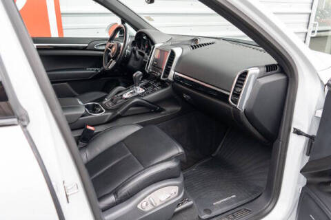2018 Porsche Cayenne S