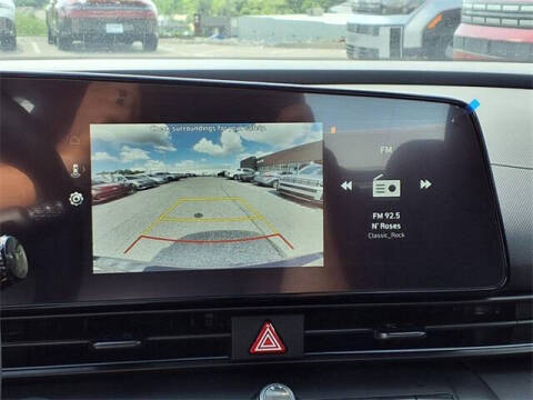 2025 Hyundai Elantra Hybrid SEL Sport