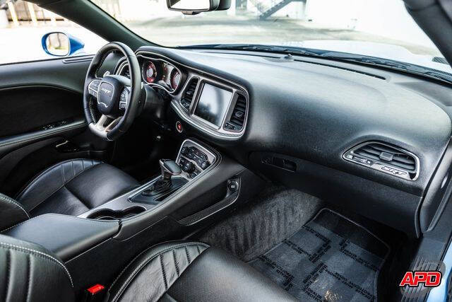 2015 Dodge Challenger SRT Hellcat