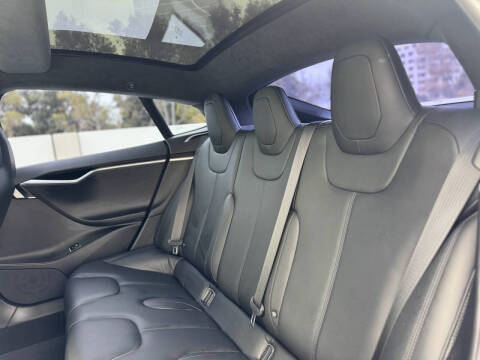 2016 Tesla Model S