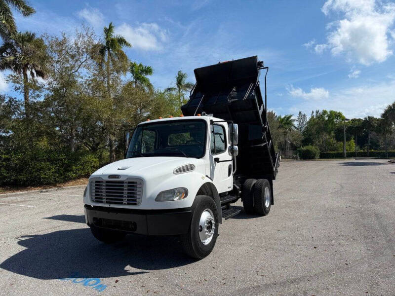 2007 Freightliner M2 106