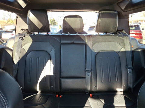 2022 Land Rover Defender 90 X-Dynamic S