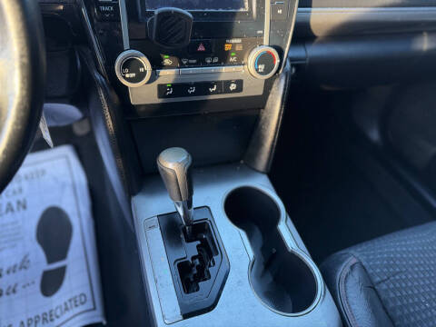 2013 Toyota Camry SE