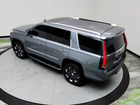 2020 Cadillac Escalade Luxury
