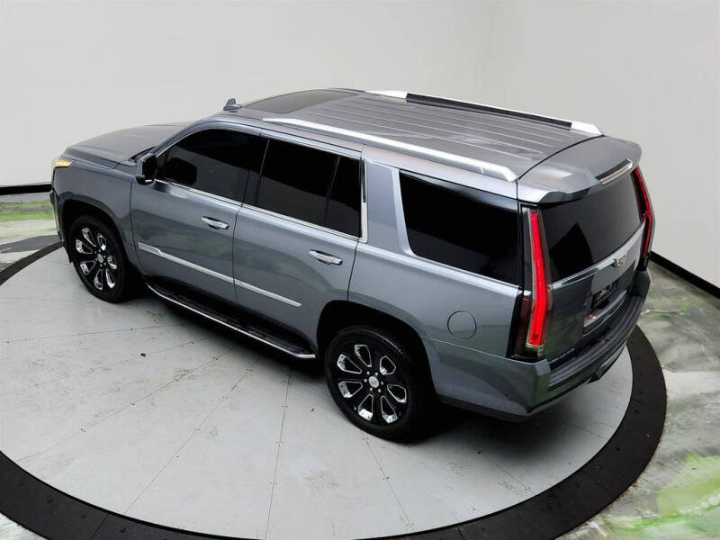 2020 Cadillac Escalade Luxury